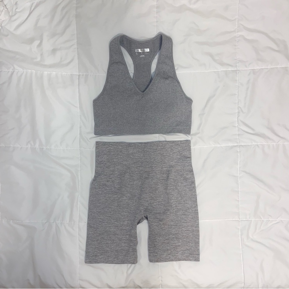 Forever 21 Ribbed Active Set
